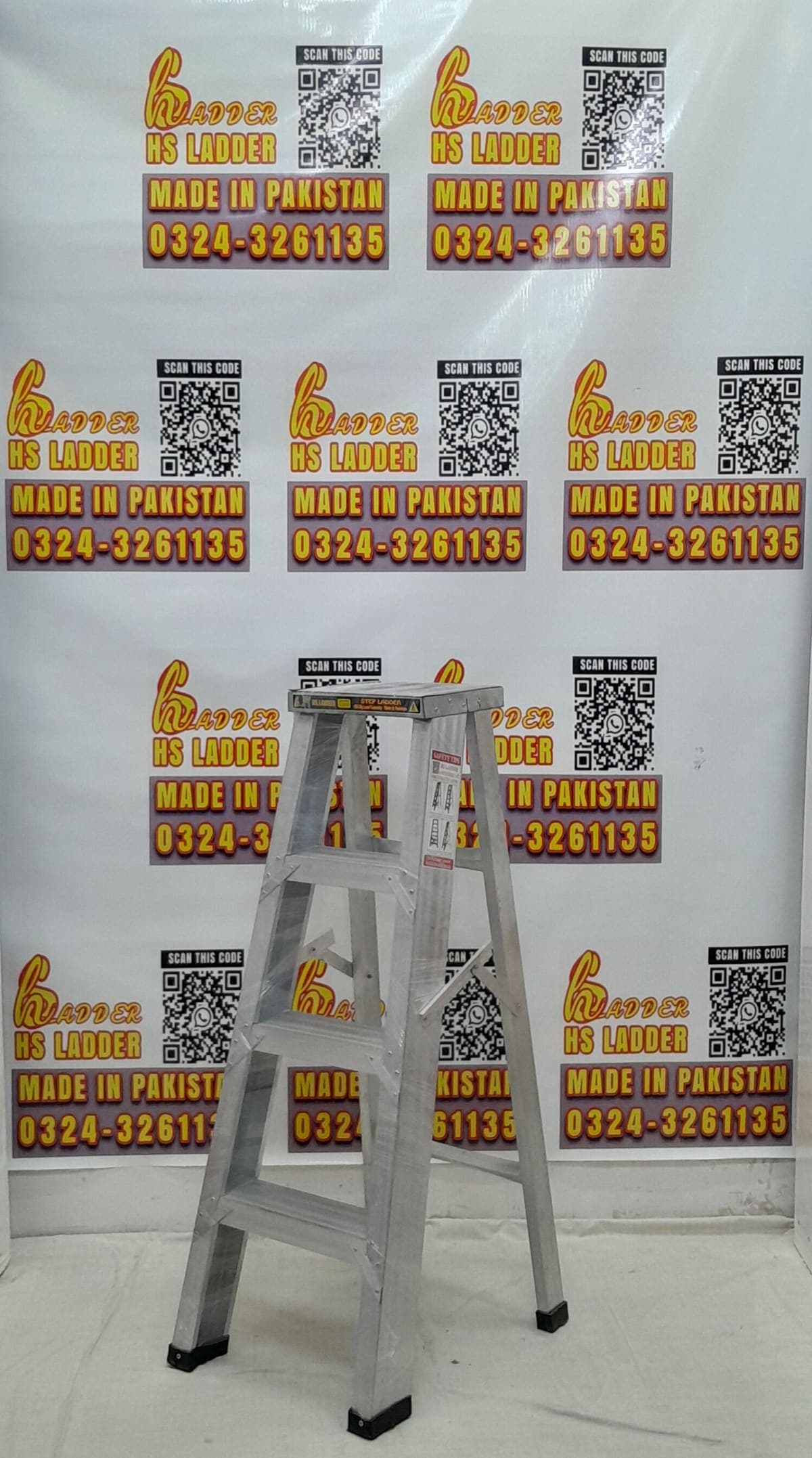Almunium A Type 4 Feet Step Ladder 4 Inch with Side Support Best Quality